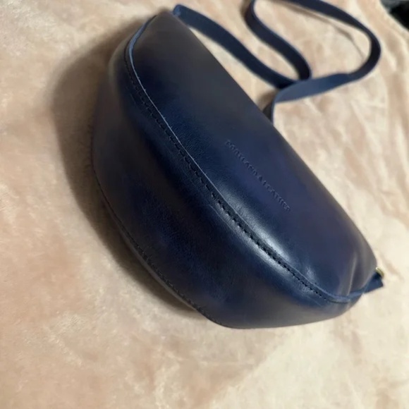 Portland Leather Koala Medium Sling COWBOY BLUE M New - Picture 5 of 7